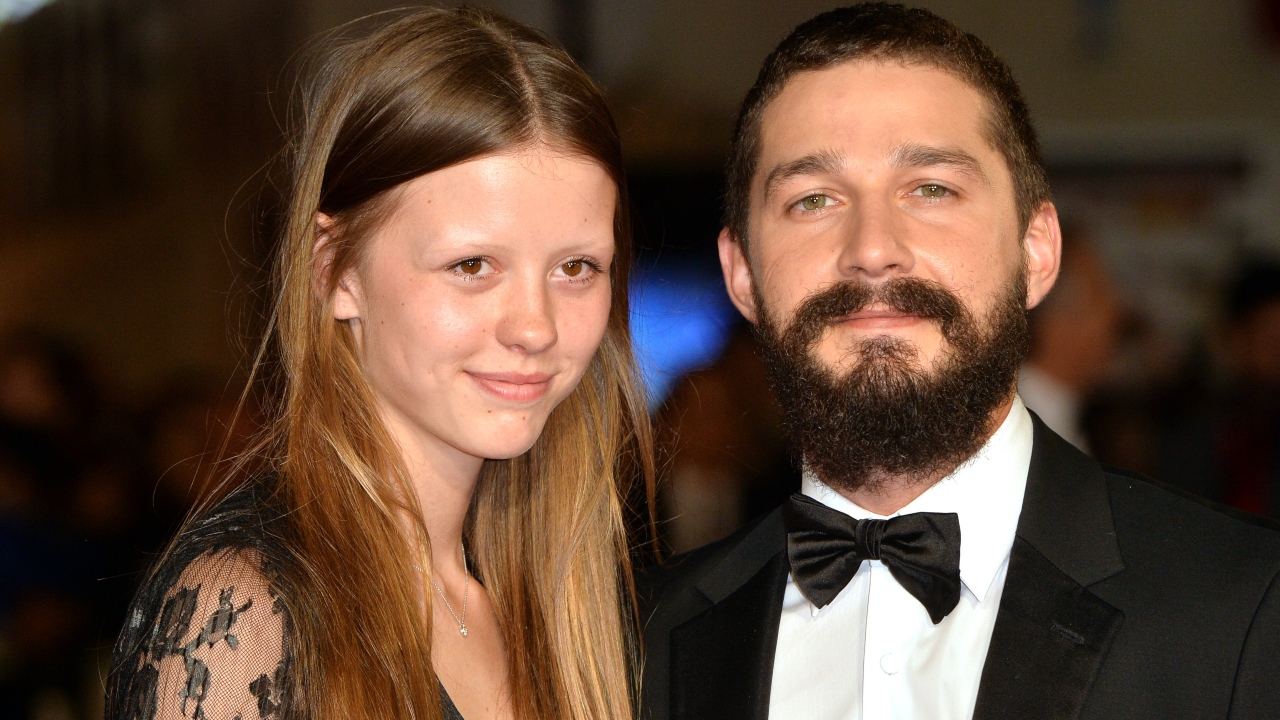 Mia Goth e Shia LaBeouf