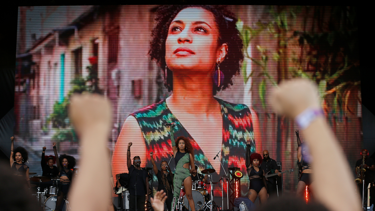 Homenagem à Marielle Franco durante show