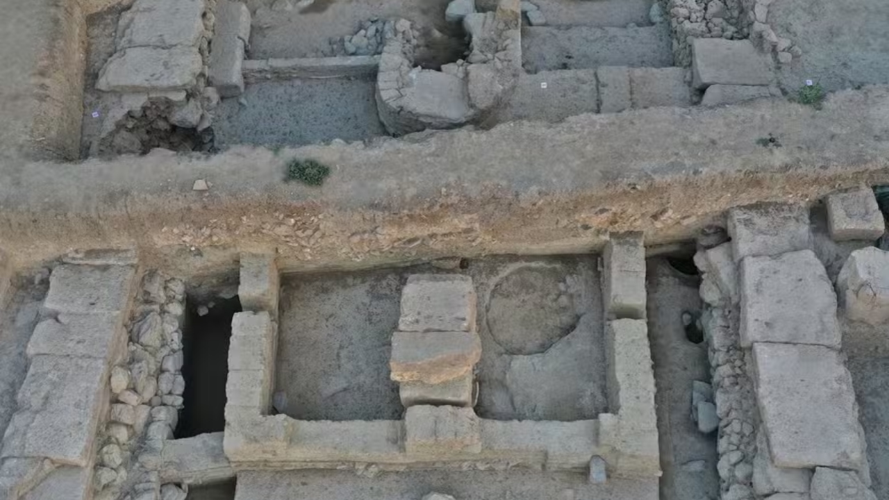 Vizinho sagrado: Templo de 2,7 mil anos é descoberto ao lado de santuário de deusa grega