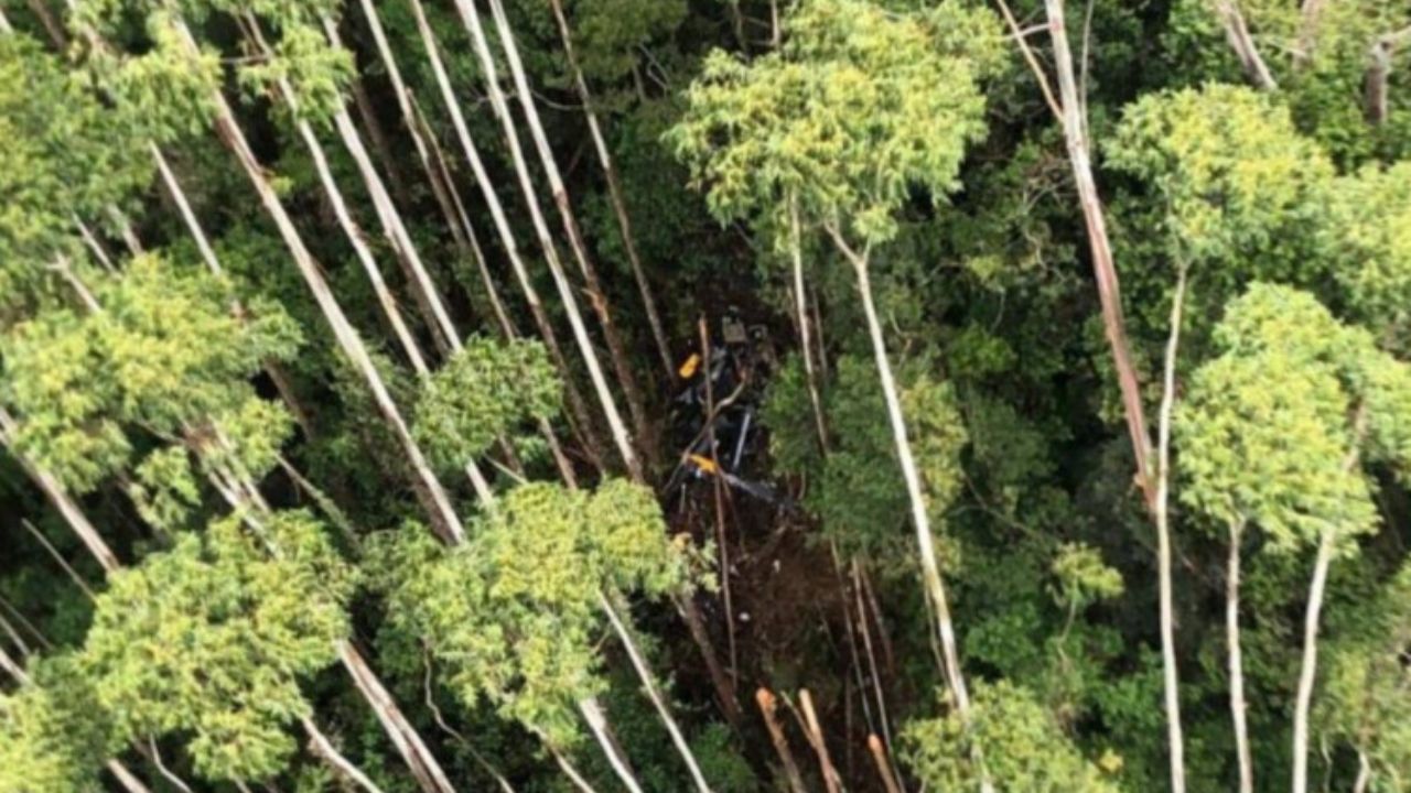 Helicóptero que desapareceu com 4 pessoas a bordo é encontrado