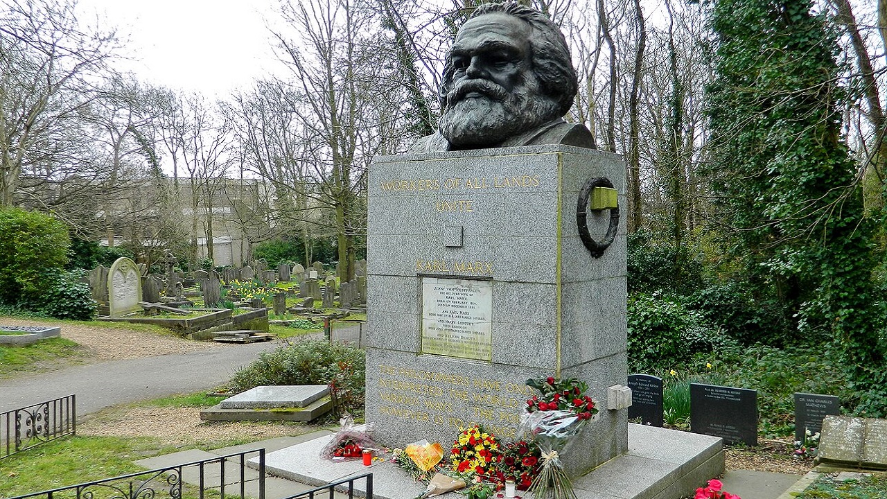 Ser enterrado ao lado de Karl Marx pode custar mais 155 mil reais