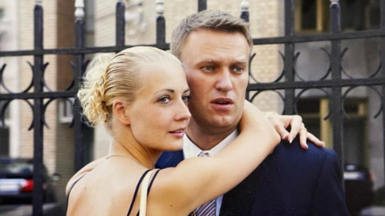 Esposa de Navalny diz que Putin é “pessoalmente responsável” pela morte do marido