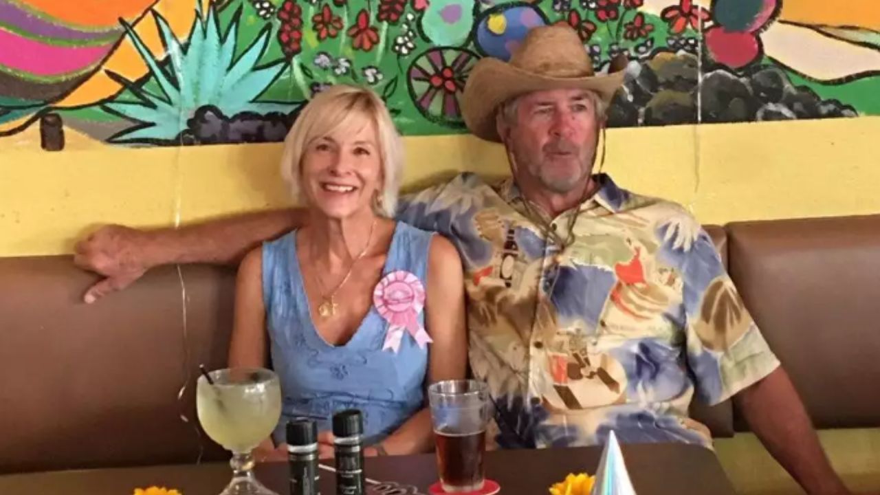Iate que servia de lar para casal de idosos é encontrado com manchas de sangue no Caribe