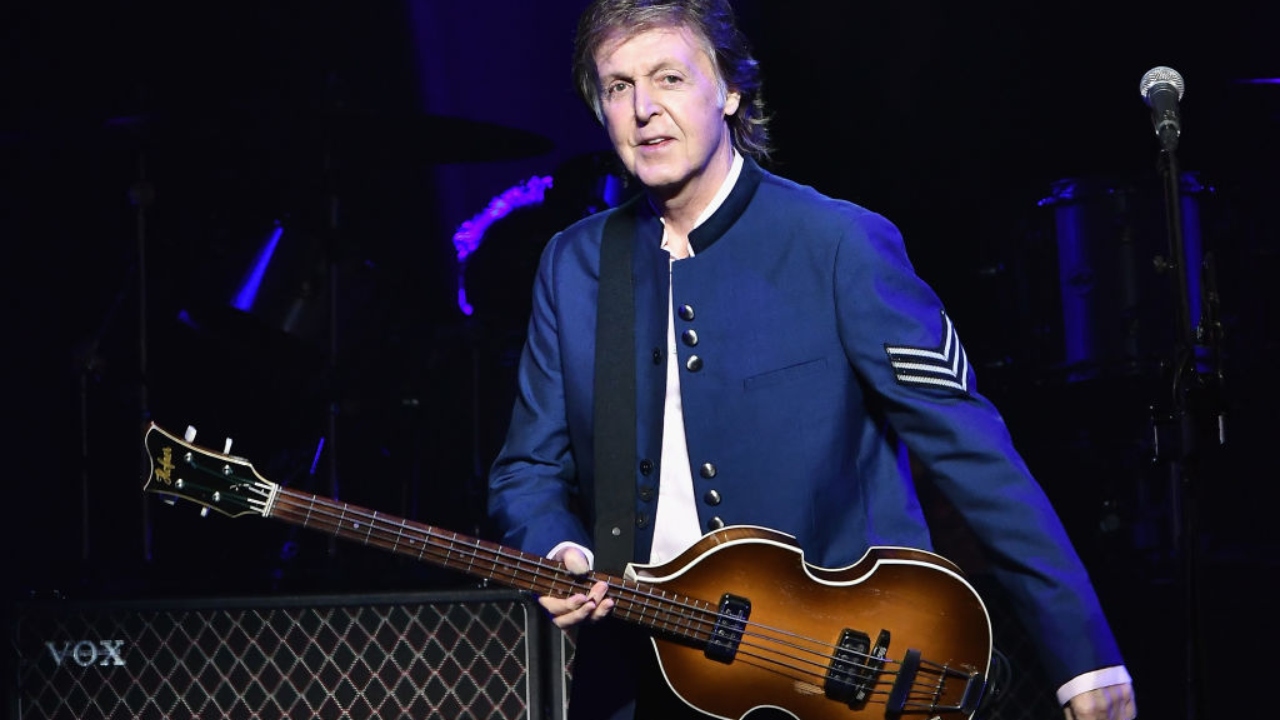 Revisor de livro de Paul McCartney diz corrigir ‘besteiras’ que ex-Beatles escreve