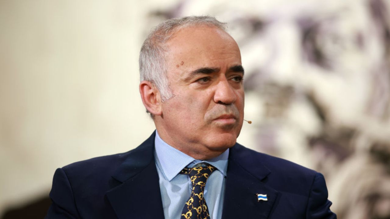 Enxadrista Garry Kasparov entra para lista de ‘terroristas e extremistas’ da Rússia