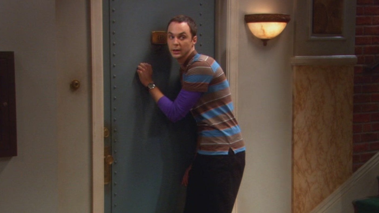 ‘The Big Bang Theory’: Por que Sheldon sempre batia na porta três vezes?