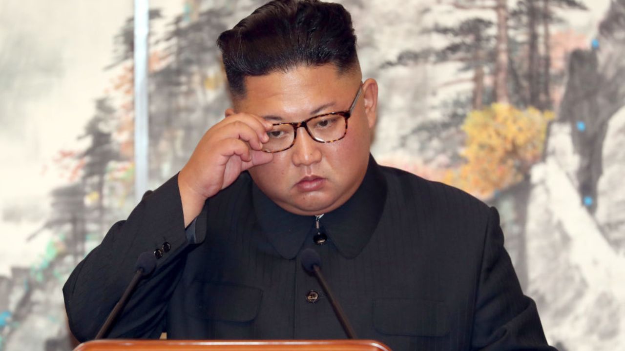 Kim Jong-un estaria se preparando para guerra, segundo agência