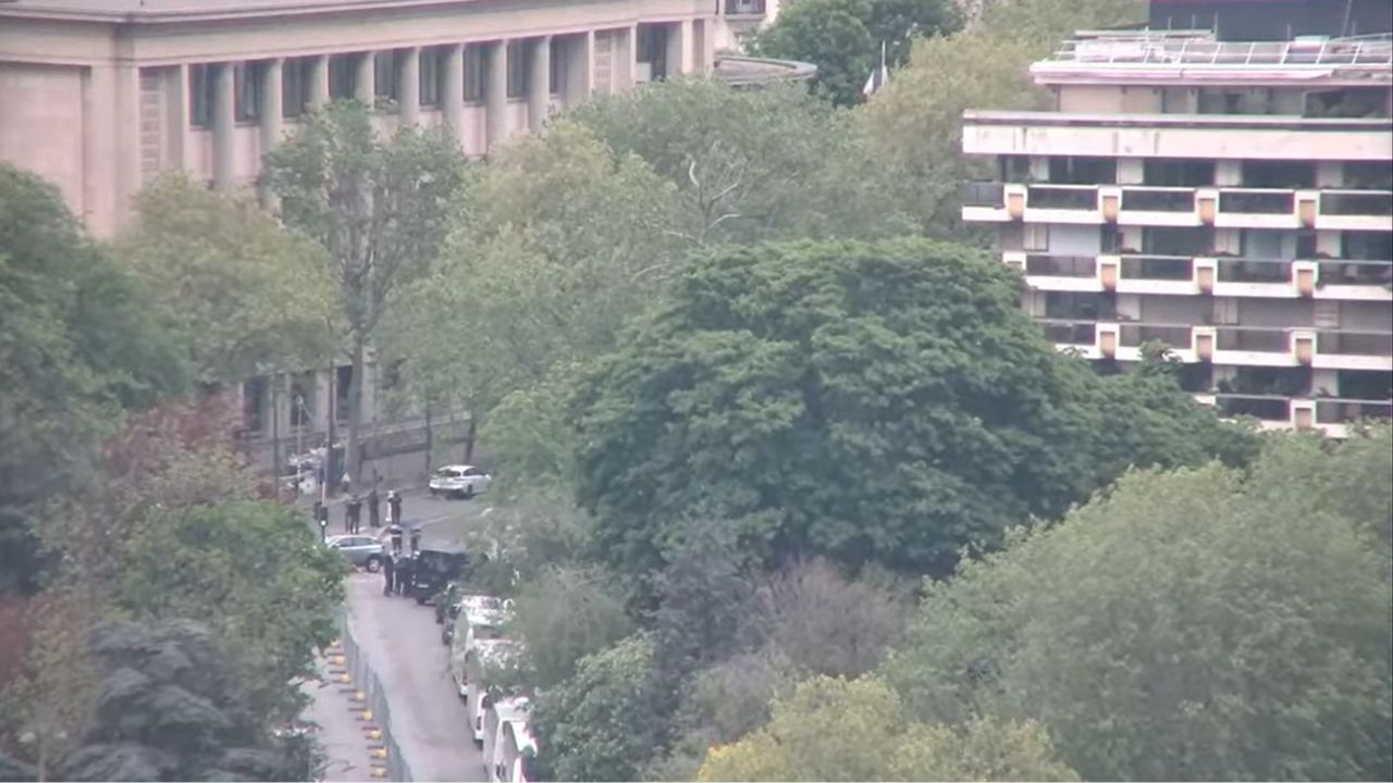 Homem que ameaçou embaixada do Irã em Paris com explosivos é condenado