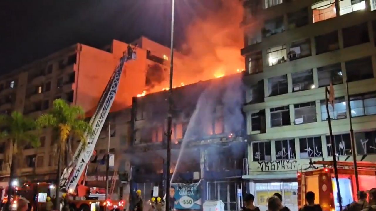 Nove pessoas morrem em incêndio em pousada no Rio Grande do Sul