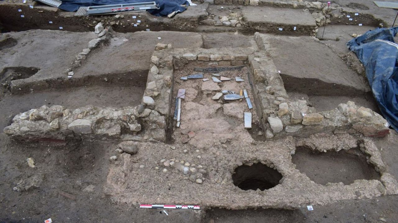 Arqueólogos encontram 1430 sepulturas romanas antigas no sul da França