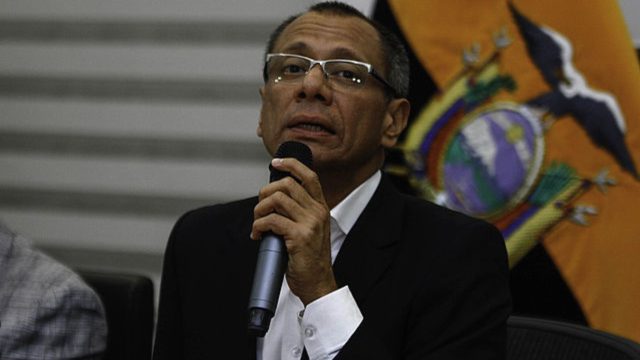 Equador: Ex-vice-presidente é preso após invasão policial em embaixada do México