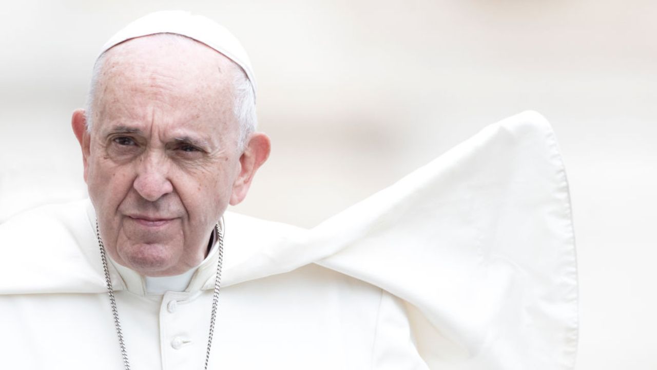 Papa Francisco doa 100 mil euros para o Rio Grande do Sul