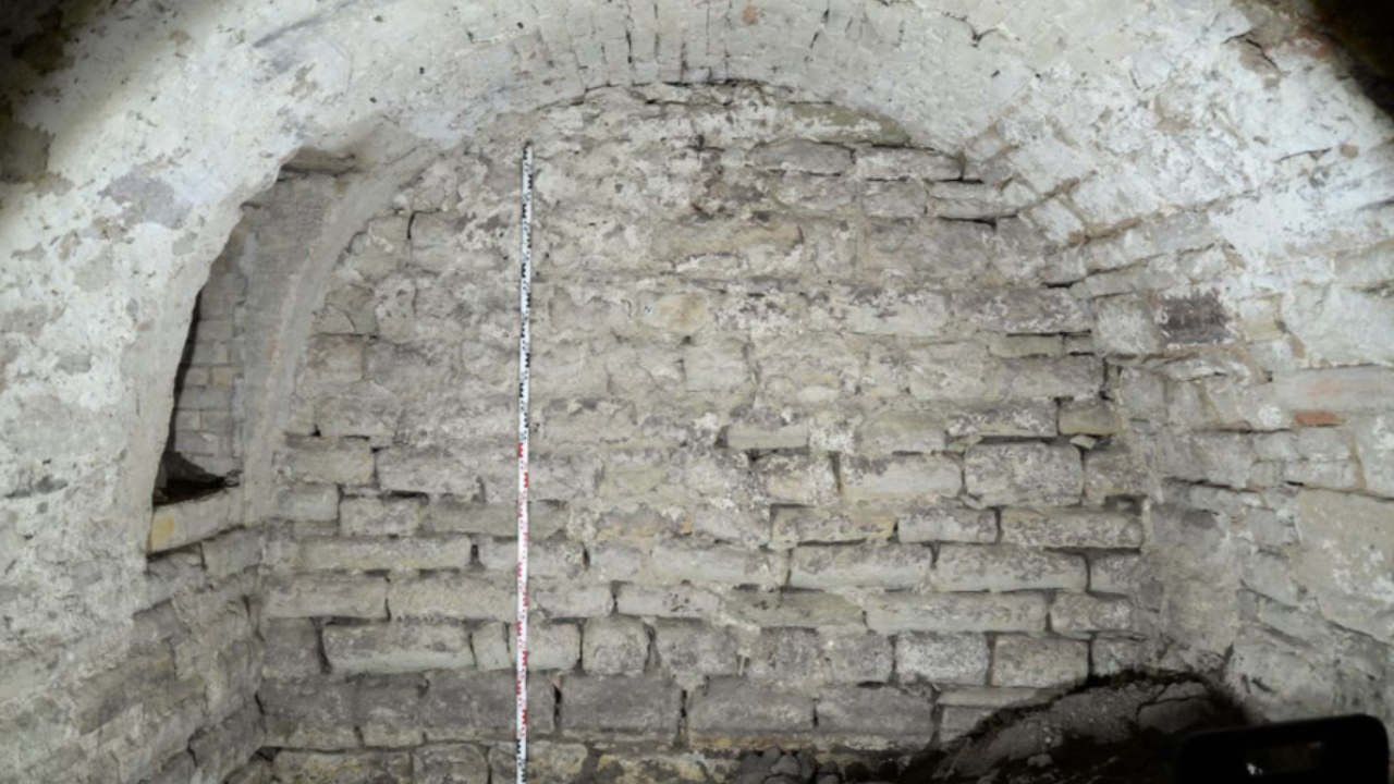 Vestígios do palácio de bispo do século 11 são descobertos na Alemanha