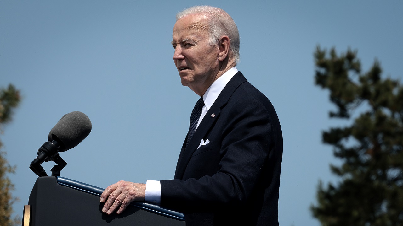 Dia D: Em discurso, Biden compara ameaça de Hitler com ações de Putin