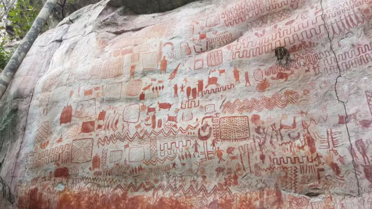 Arte rupestre revela relação mitológica entre humanos e animais na Amazônia