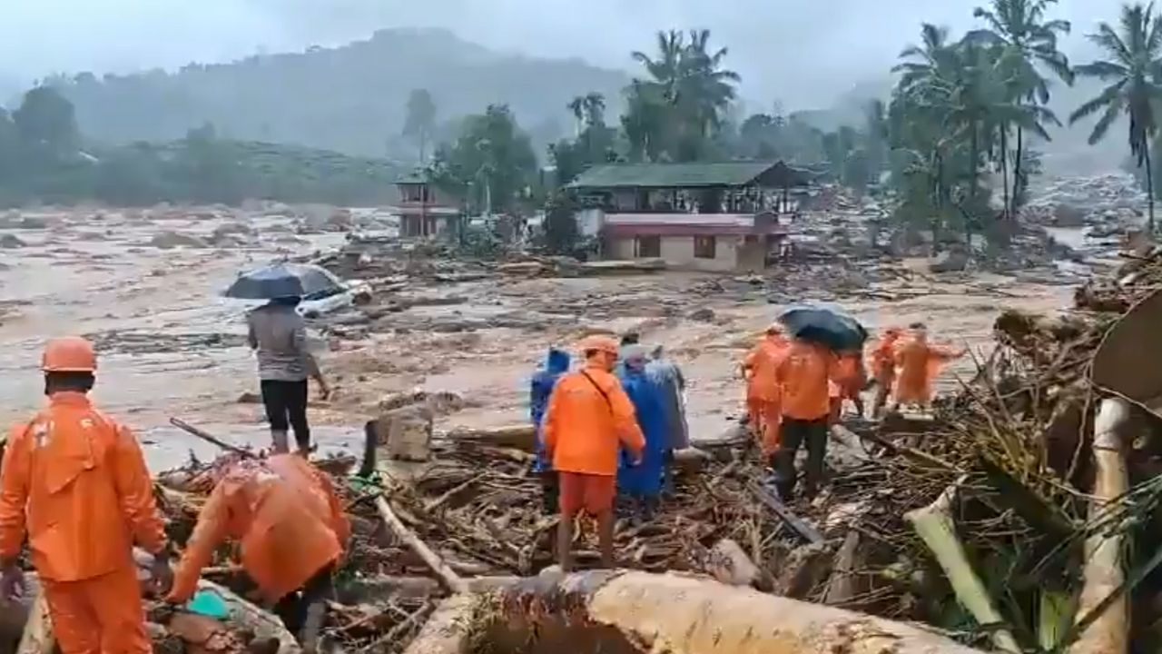 Índia: Deslizamentos de terra deixam mais de 60 mortos e 116 feridos