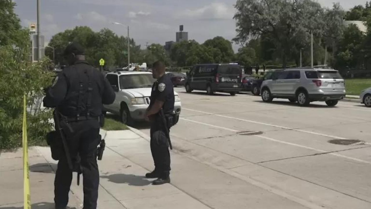 Homem com facas é morto por policiais em local próximo à convenção do partido de Trump