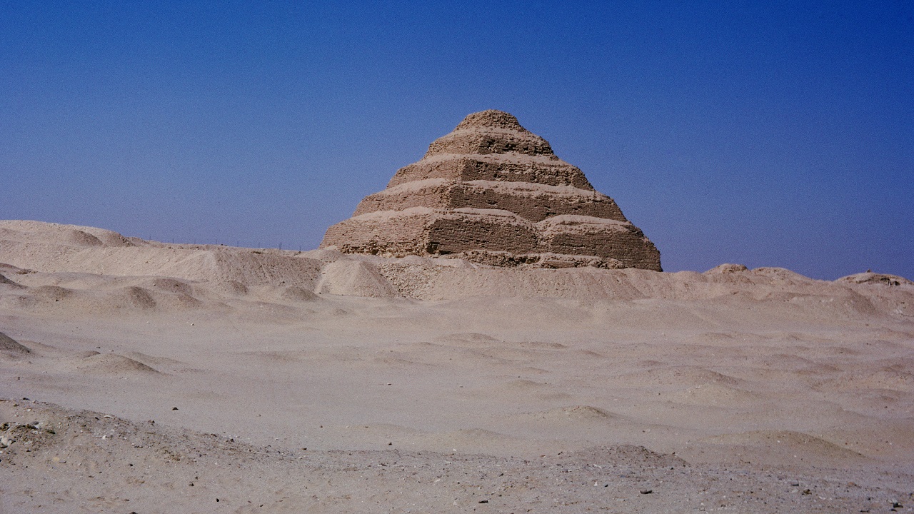 Descoberta mostra que Pirâmide de Djoser foi construída usando elevador hidráulico