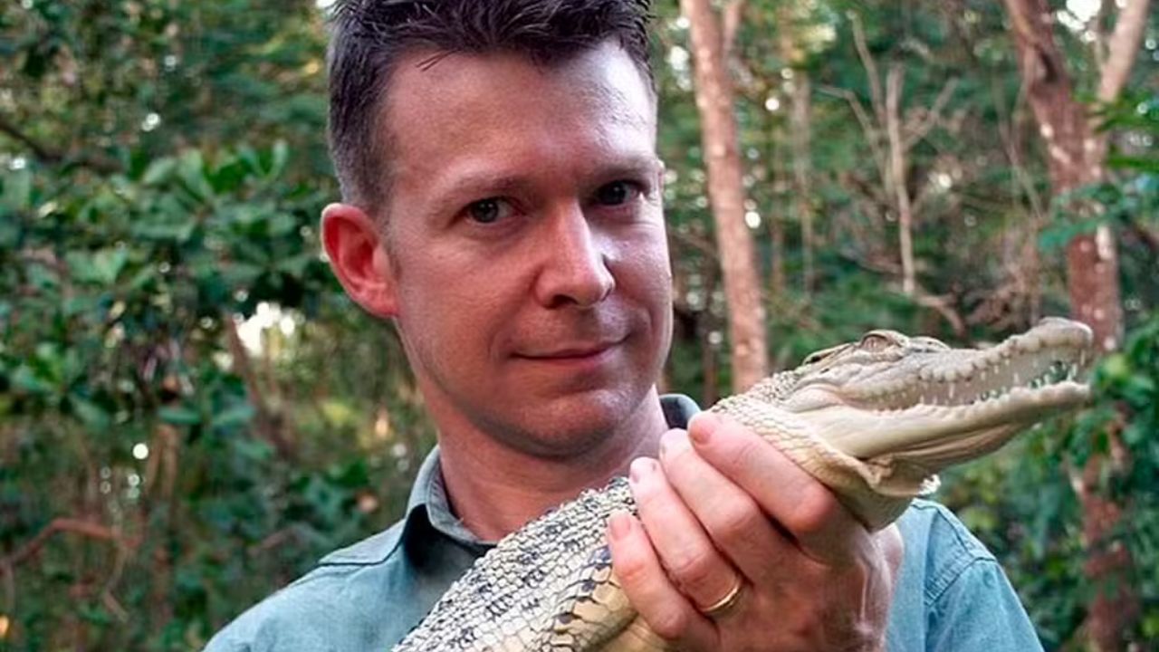Biólogo ‘especialista em crocodilos’ é condenado à prisão por abuso sexual de cães