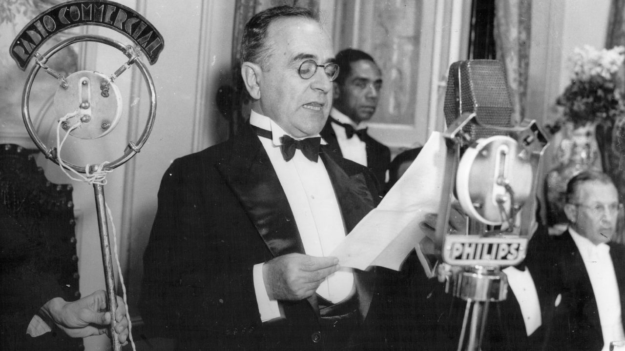 “Saio da vida para entrar na História”: O que é a carta-testamento de Vargas?