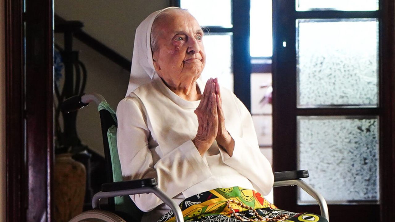 Freira brasileira está em segundo na lista de pessoas mais velhas do mundo