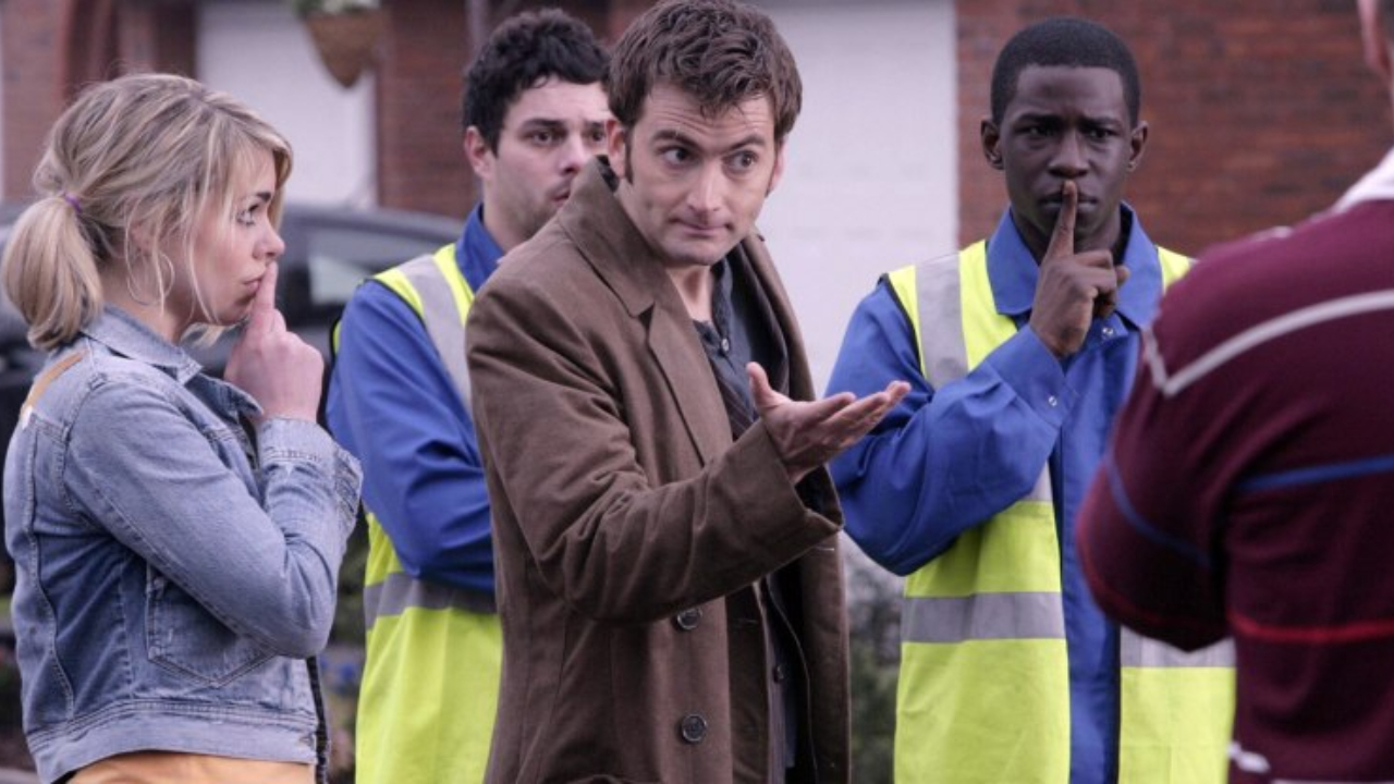 BBC remove episódio de Doctor Who após escândalo de ex-apresentador
