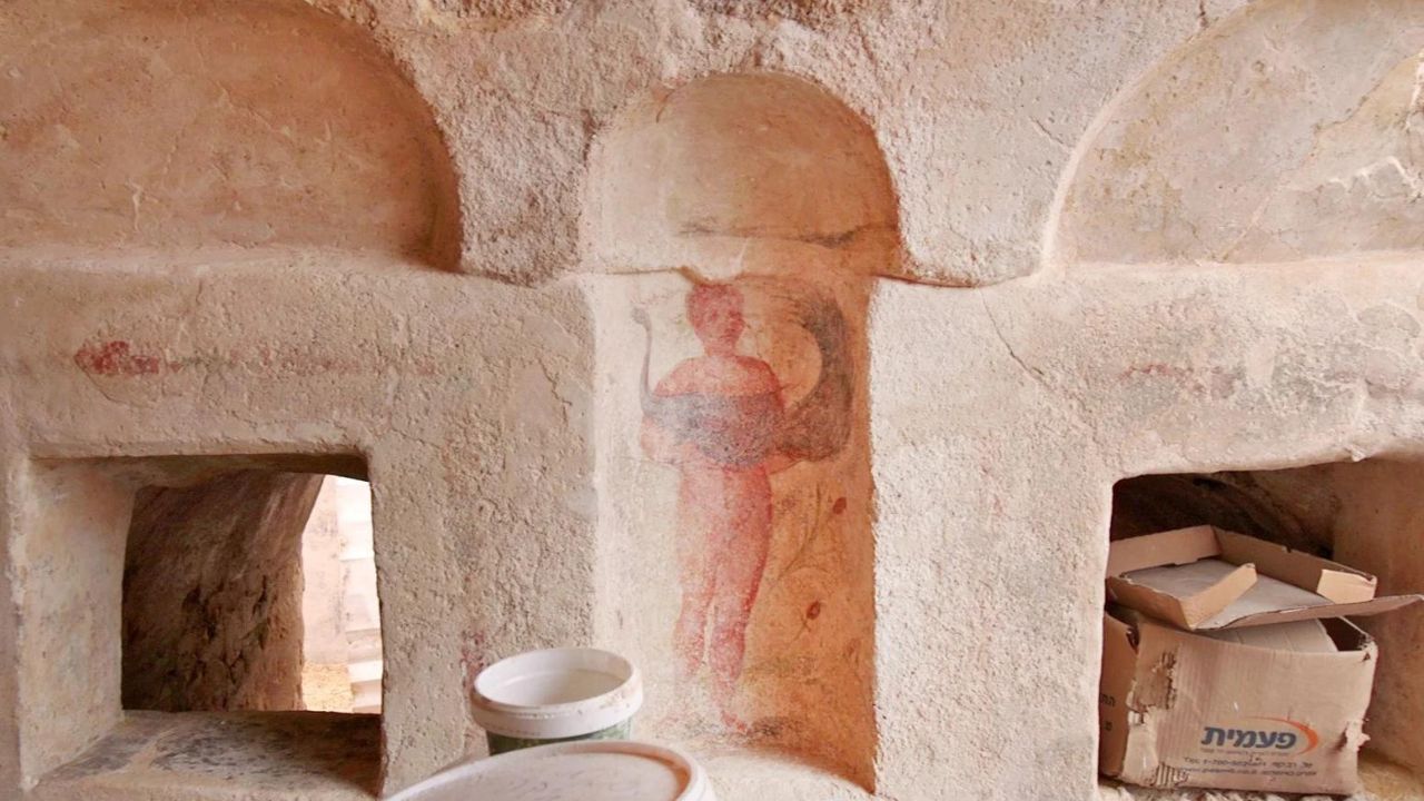 Murais do período romano são apresentados ao público em Israel