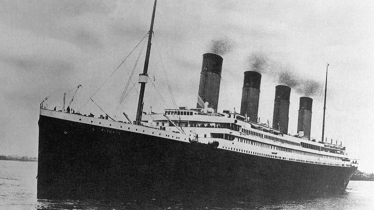 Depósito secreto guarda relíquias que revelam histórias do Titanic