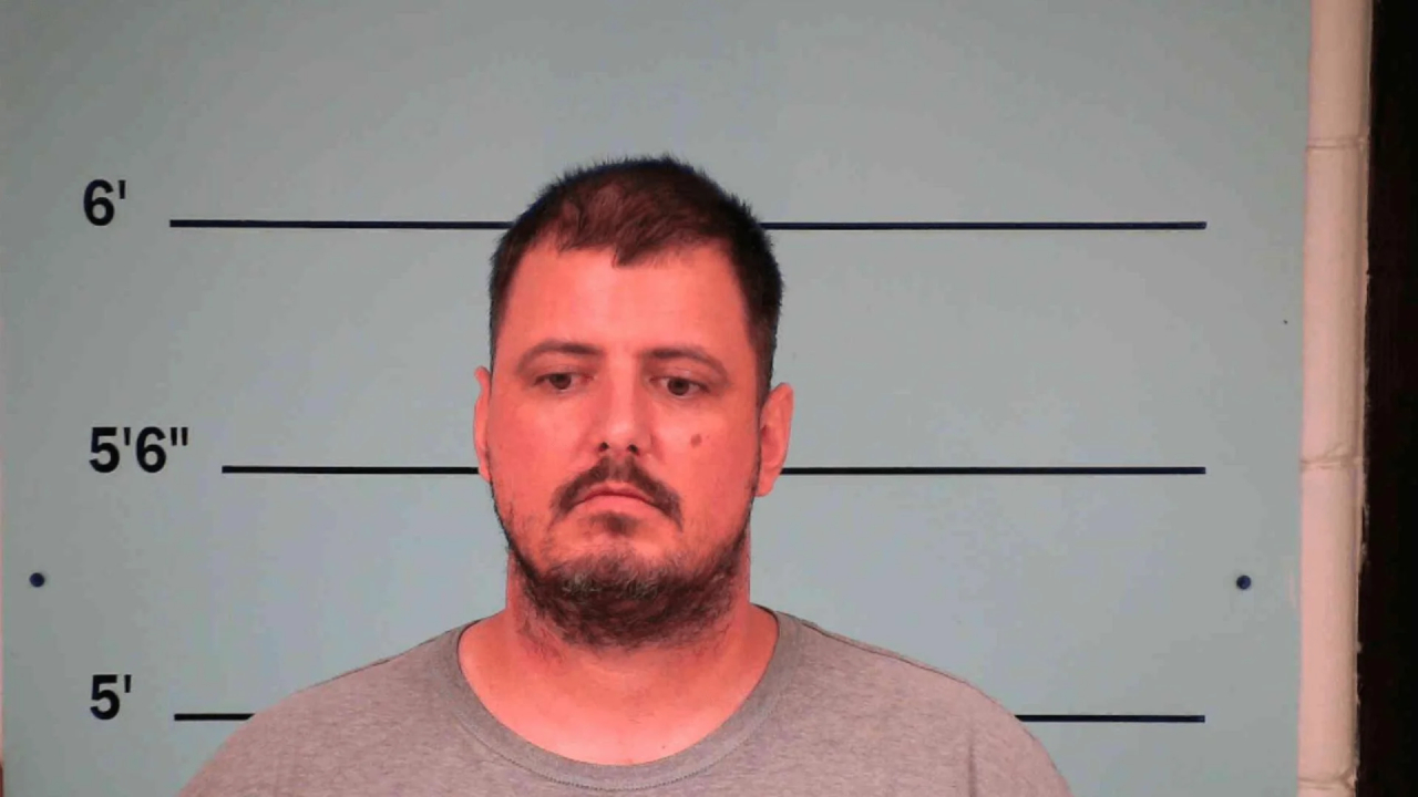 EUA: Homem acaba preso após fingir a própria morte para não pagar pensão