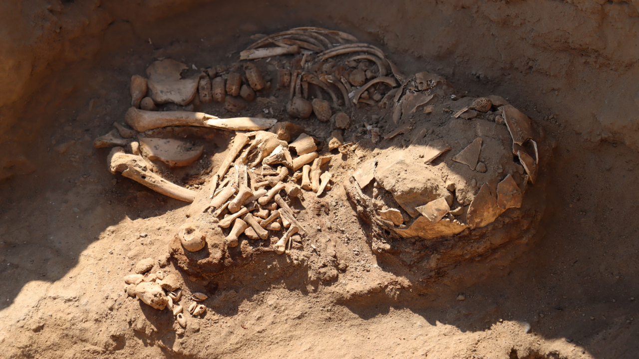No Peru, arqueólogos encontram curiosos sepultamentos pré-incas