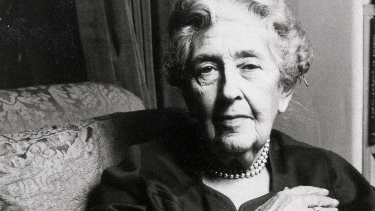 A rara entrevista concedida por Agatha Christie à BBC em 1955