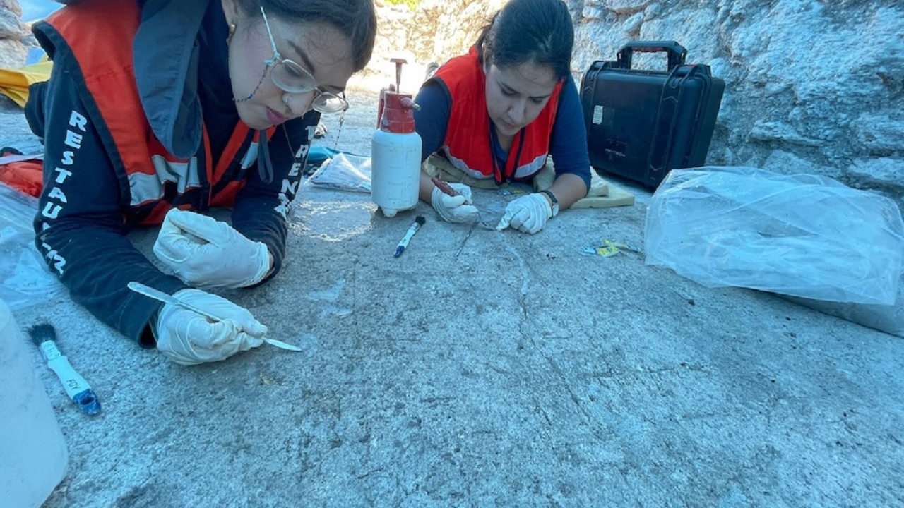 Arqueólogos encontram antigos tabuleiros de jogo maia no México