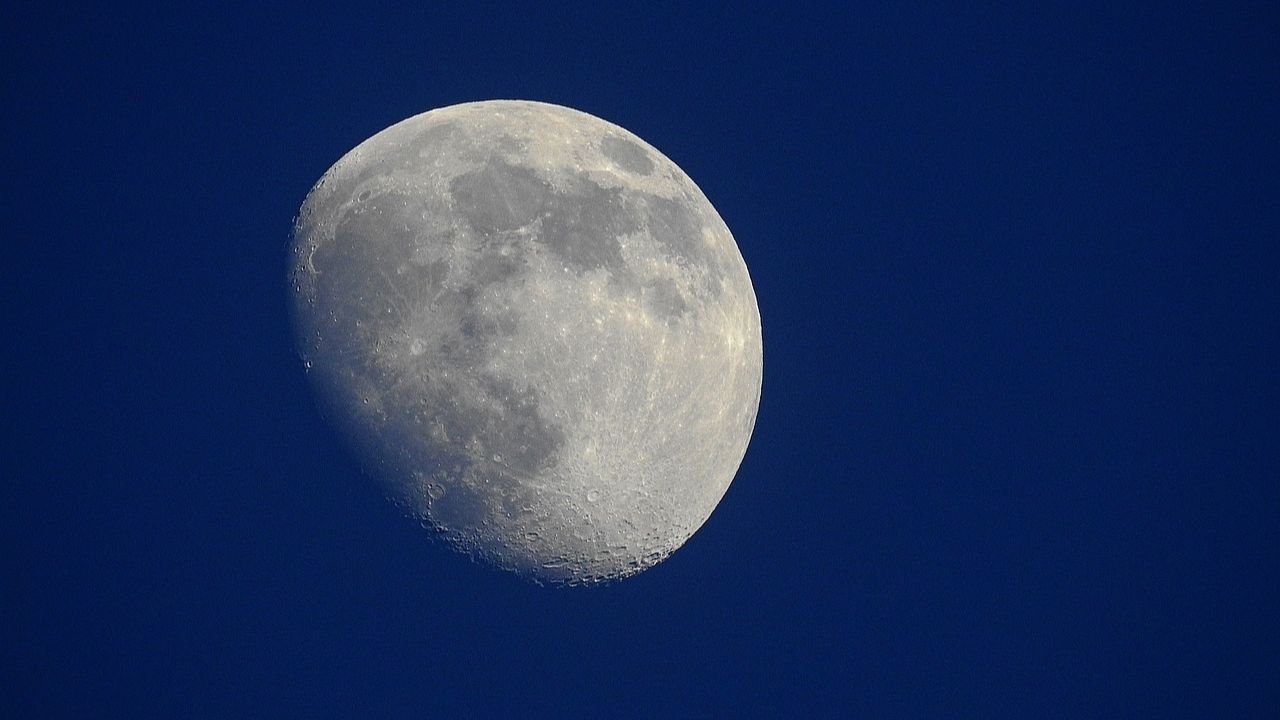 Mini-lua habitará a órbita da Terra por cerca de 50 dias; entenda o fenômeno