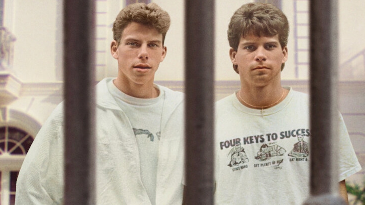 Justiça decide nesta sexta futuro dos irmãos Menendez, após 30 anos de prisão