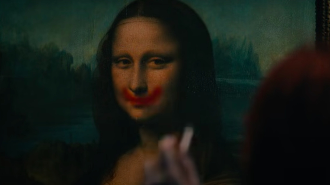 Mona Lisa ‘ganha’ sorriso de batom no Louvre; entenda o motivo