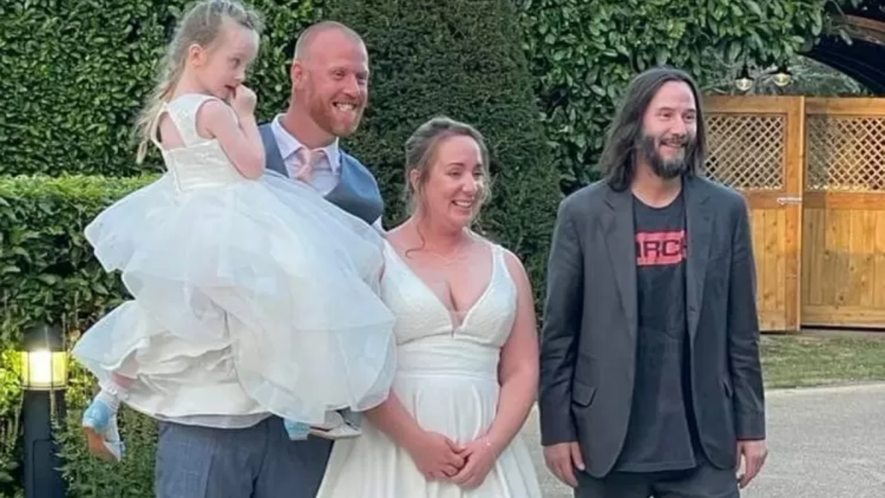 O dia em que Keanu Reeves participou do casamento de desconhecidos