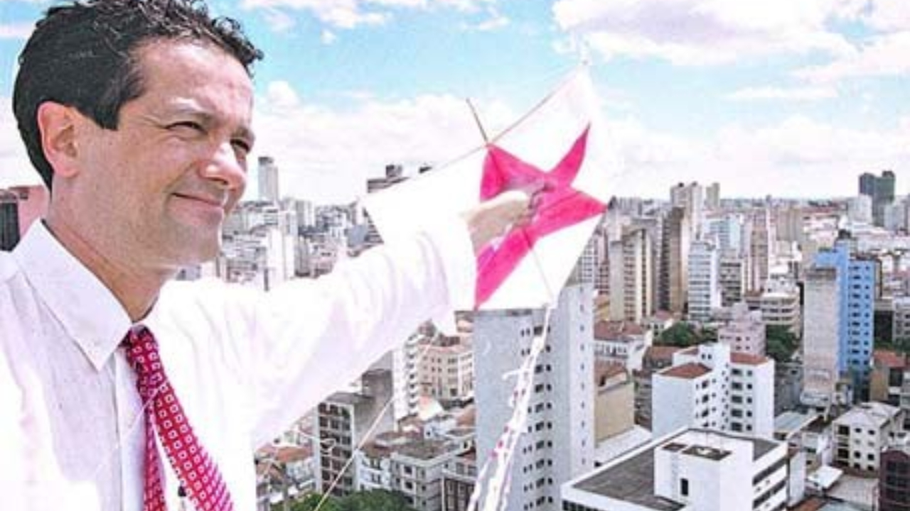10 de setembro de 2001: Toninho, ex-prefeito de Campinas, é assassinado