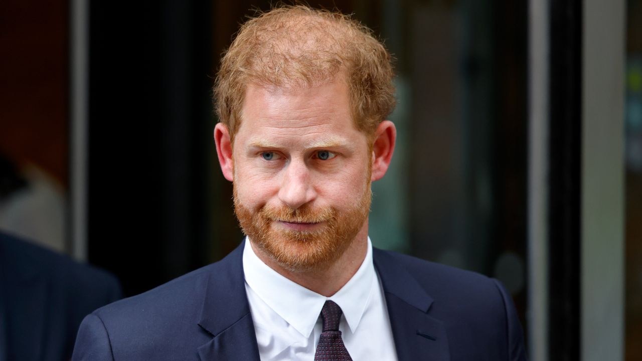O membro da família real que nunca perdoará Harry — e não é o irmão William