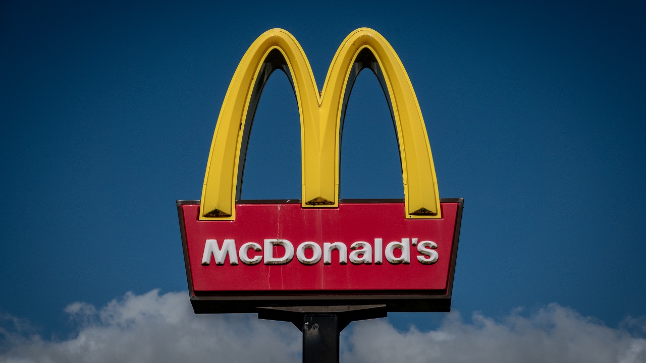 Surto de E.coli ligado ao McDonald’s se espalha pelos Estados Unidos