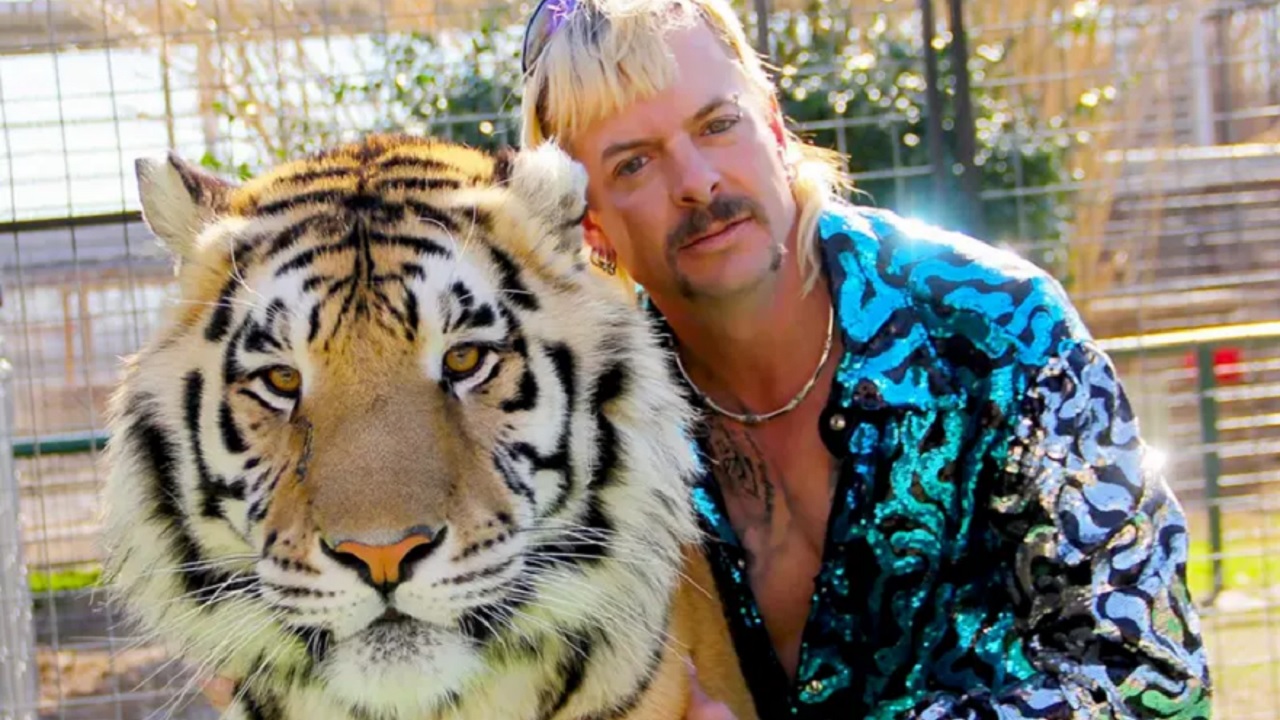Joe Exotic, de ‘A Máfia dos Tigres’, se casará na prisão com colega de cela