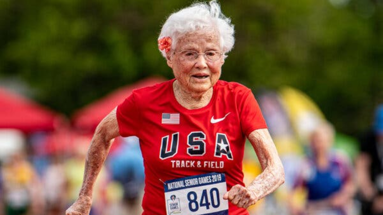 Corredora americana centenária, Julia Hawkins morre aos 108 anos