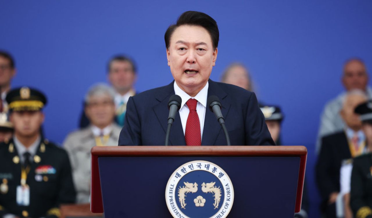 Em meio a tensões, Coreia do Sul sugere fornecimento de armas à Ucrânia