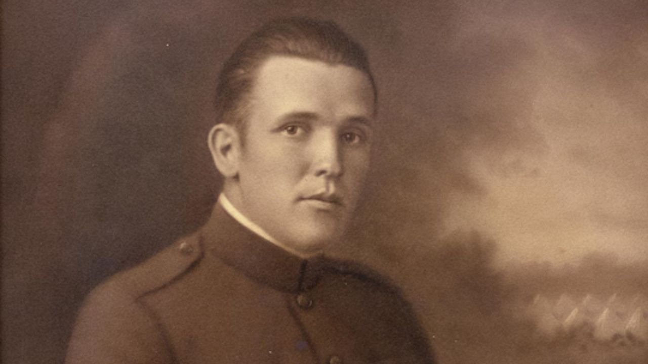 A mensagem gravada que solucionou morte de soldado 100 anos depois