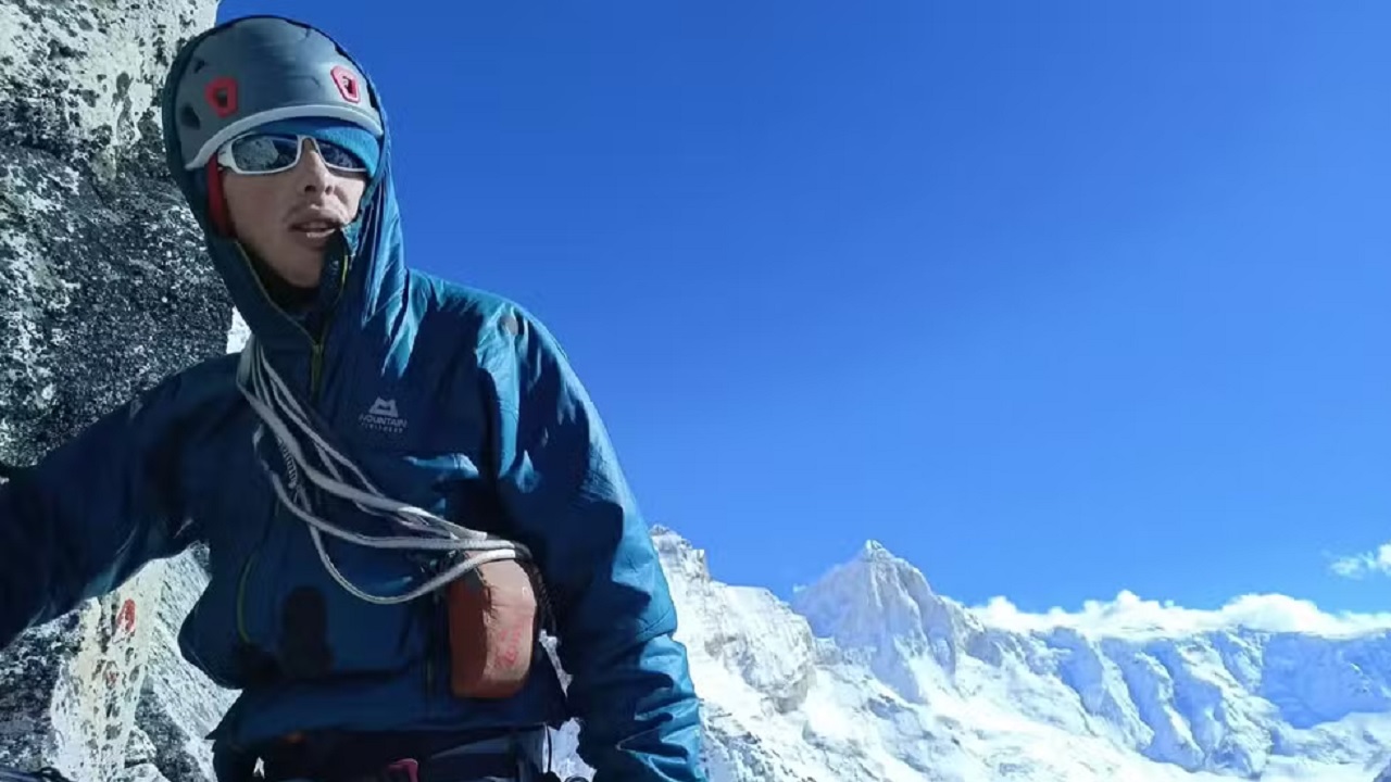 Corpo de alpinista eslovaco é recuperado no Himalaia após escalada histórica