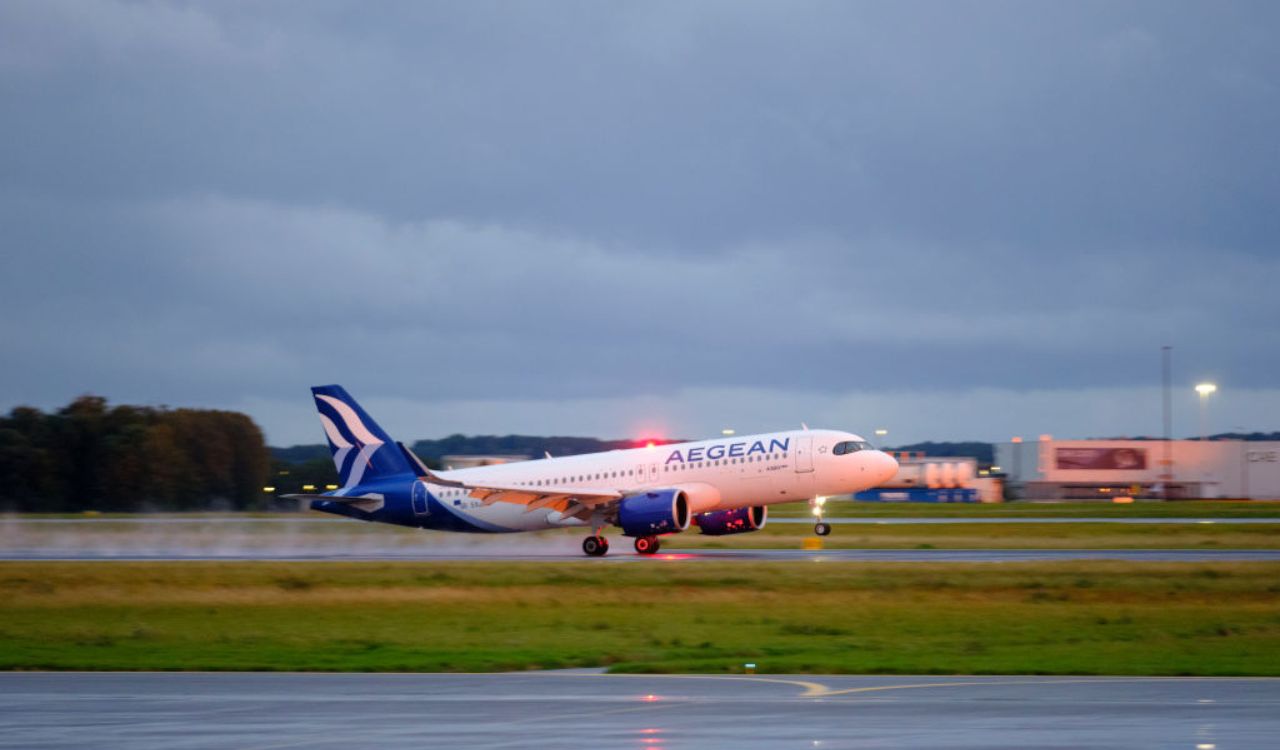 Avião em rota ao Haiti é atingido por tiros e altera trajeto
