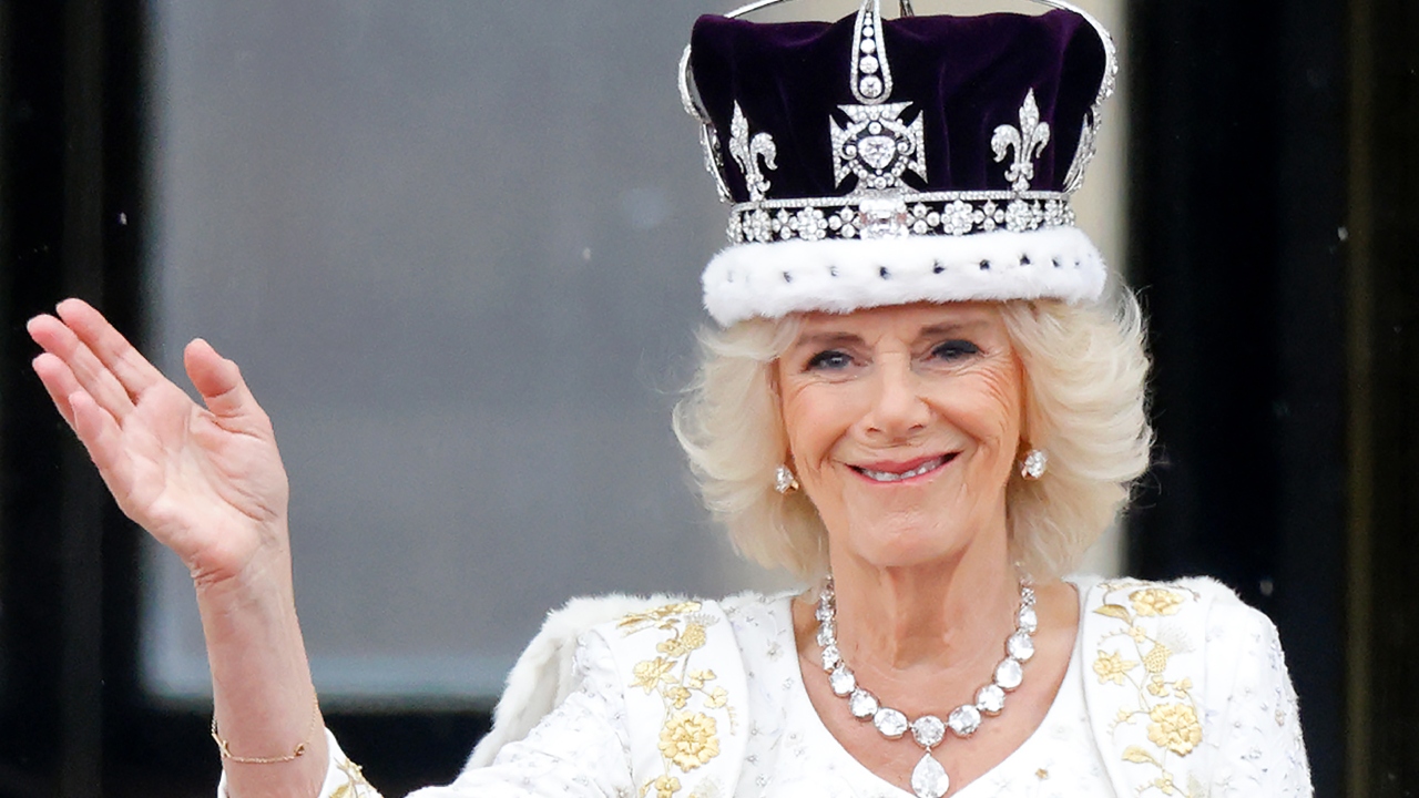 A rainha Camilla perde a coroa se o rei Charles III morrer?