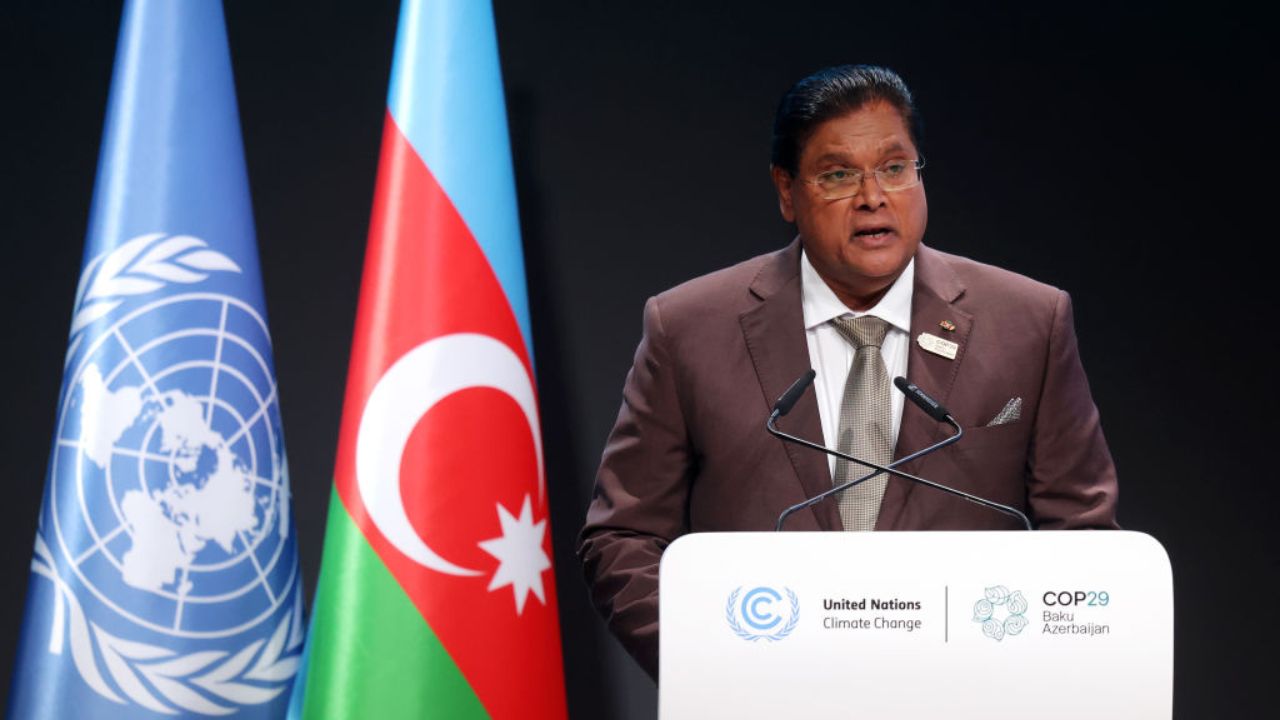 Presidente do Suriname anuncia divisão de lucros com reservas de petróleo