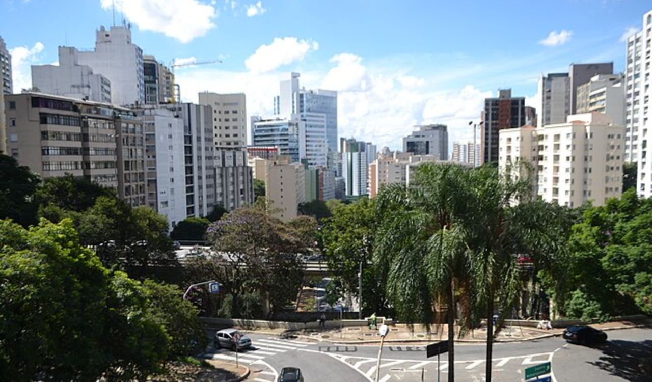 Ponto turístico de SP, Mirante 9 de Julho causa polêmica entre internautas