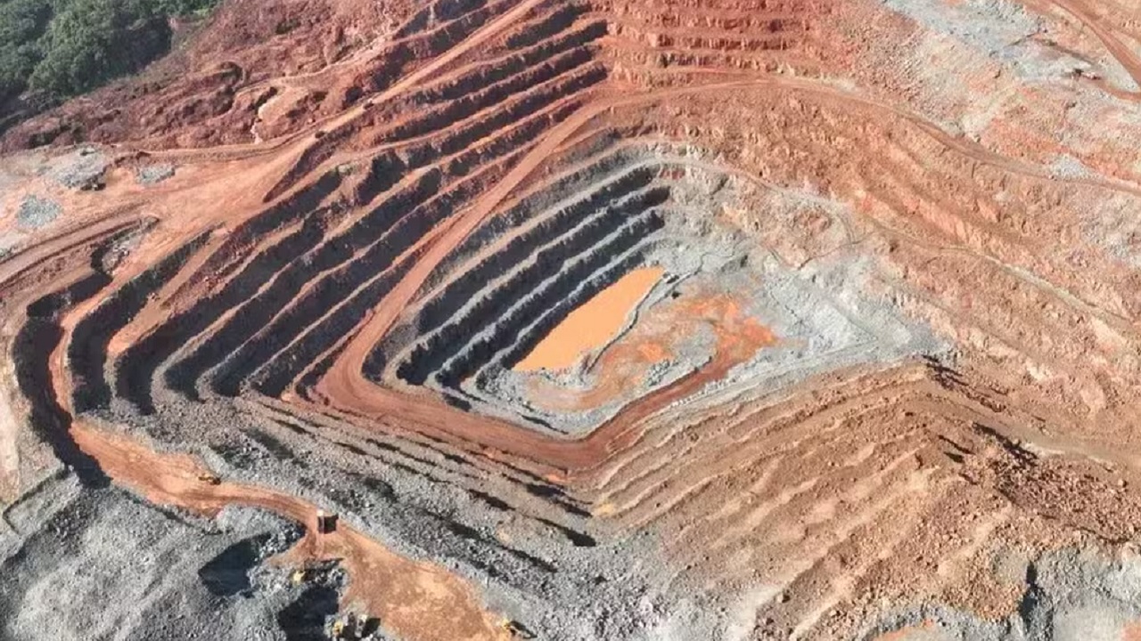 China adquire maior mina de urânio do Brasil por R$ 2 bilhões