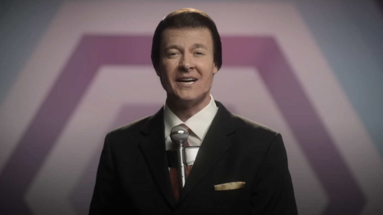 ‘Silvio’, cinebiografia de Silvio Santos, chega ao streaming; confira!